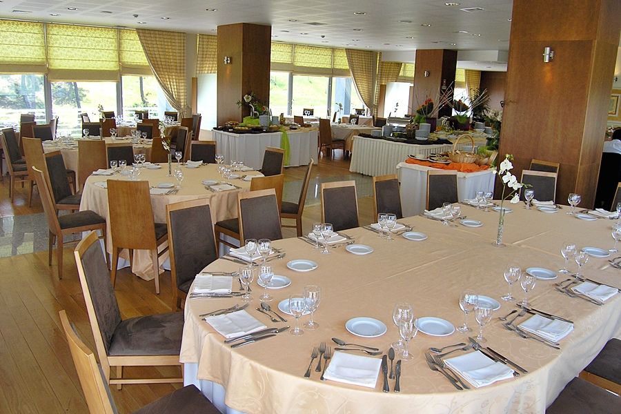 Hotel Versatile กัวร์ดา ภายนอก รูปภาพ