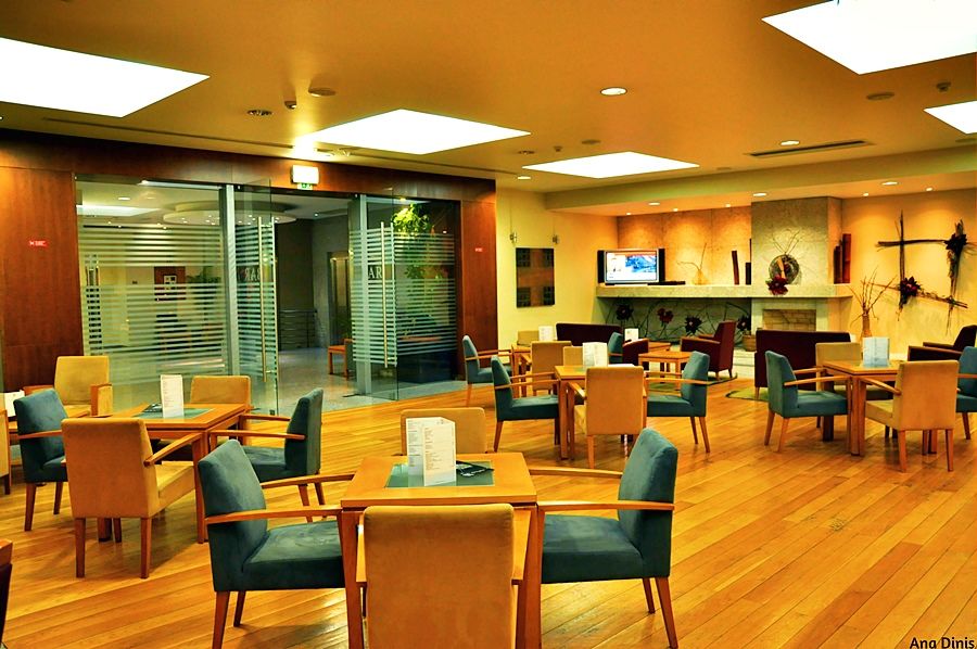 Hotel Versatile กัวร์ดา ภายนอก รูปภาพ